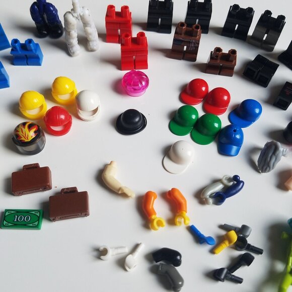 Lego Miscellaneous Mini Figure Pieces - Picture 3 of 12